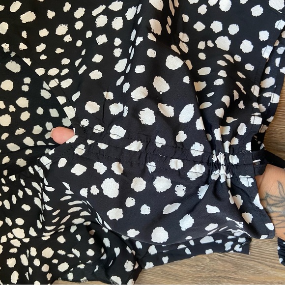 Chic Black and White Polka Dot Set - Picture 7 of 11